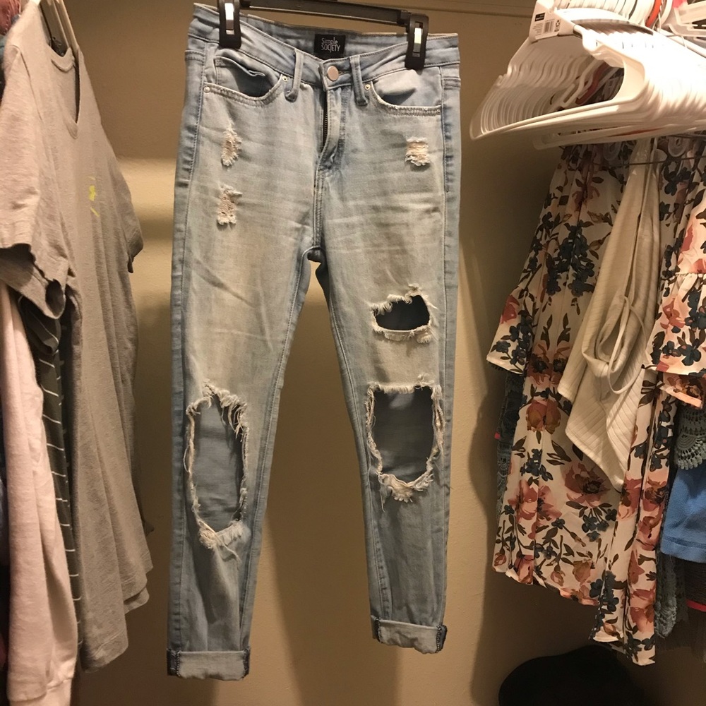 Light wash skinnies!